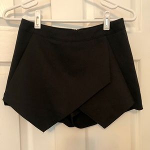 Misguided skort